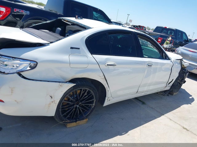 2018 BMW 5 SERIES 530E IPERFORMANCE VIN: WBAJA9C55JB250589