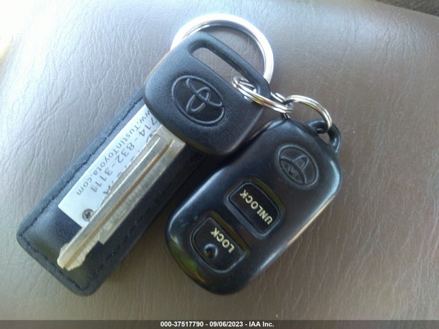 2000 TOYOTA CAMRY CE/LE/XLE VIN: JT2BG28KXY0485838