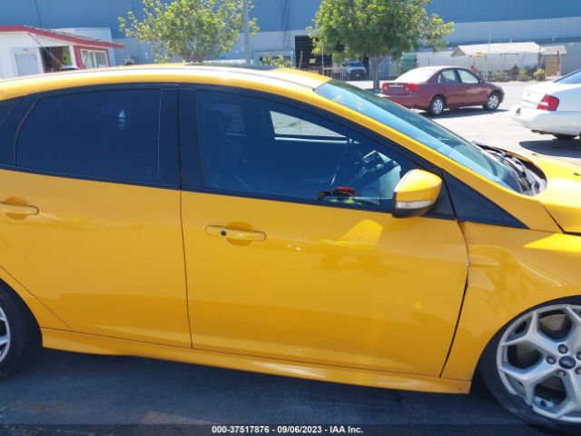 1FADP3L98EL355681 Ford FOCUS ST