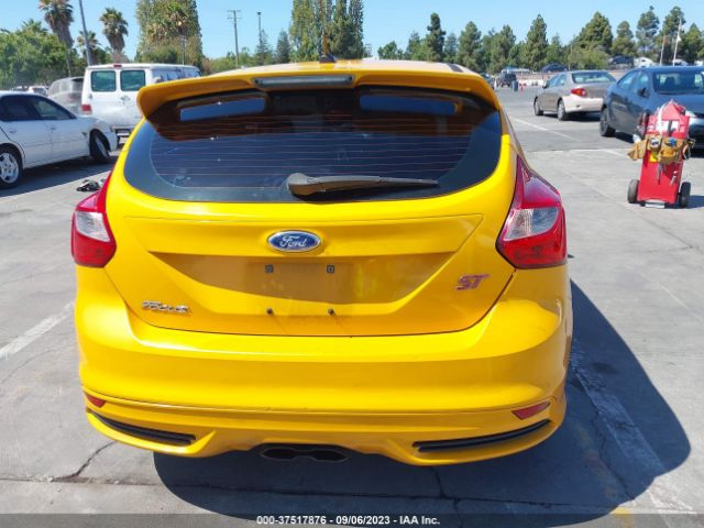 1FADP3L98EL355681 Ford FOCUS ST
