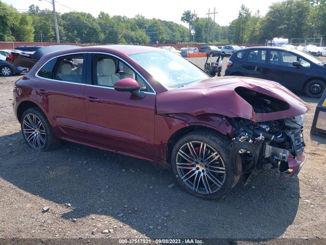 2018 PORSCHE MACAN WP1AF2A54JLB71342 Photo 0