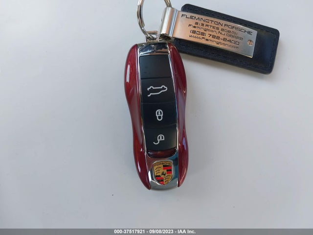 2018 PORSCHE MACAN WP1AF2A54JLB71342 Photo 10