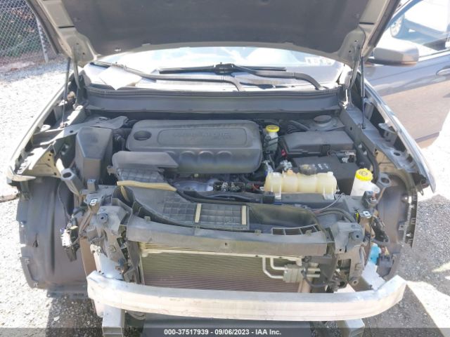 1C4PJMLB4KD352302 Jeep Cherokee Latitude Plus