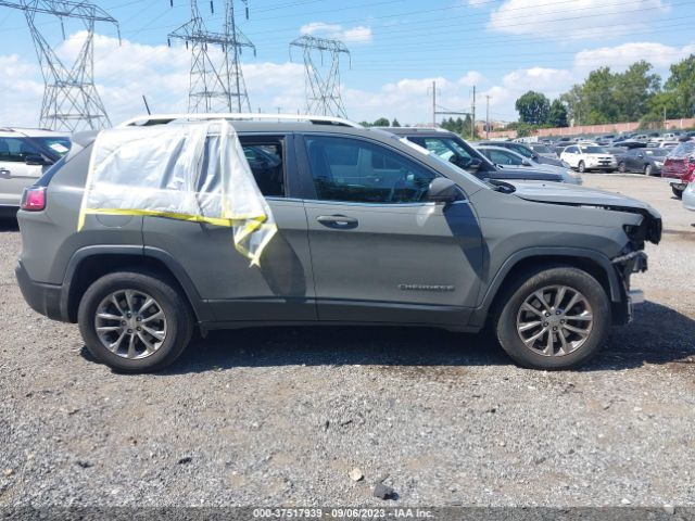 1C4PJMLB4KD352302 Jeep Cherokee Latitude Plus