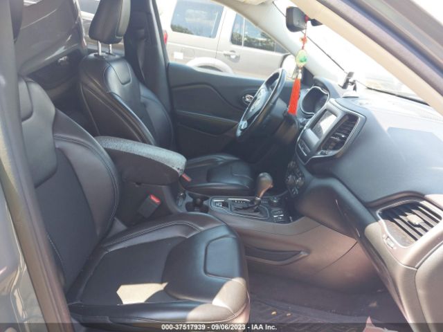 1C4PJMLB4KD352302 Jeep Cherokee Latitude Plus