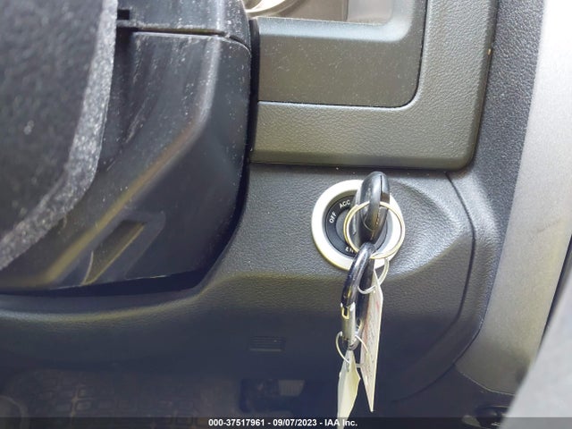 RAM 1500 Express 2018 1C6RR6KT0JS279888 Image 11