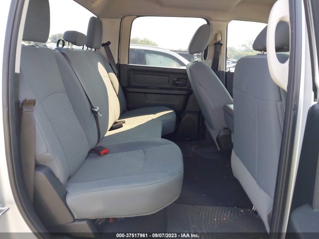 RAM 1500 Express 2018 1C6RR6KT0JS279888 Image 8