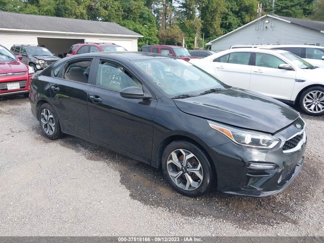 2019 KIA FORTE LXS VIN: 3KPF24AD4KE069796