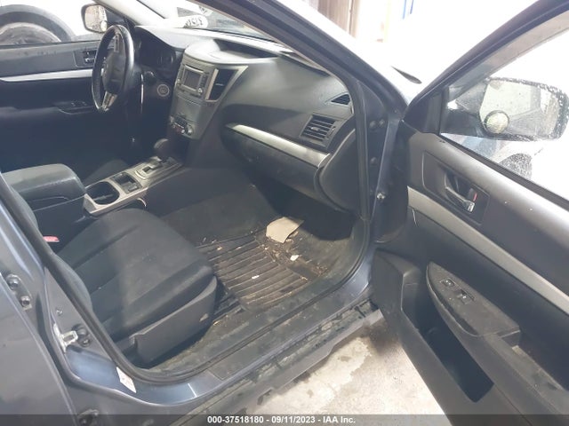 Subaru Outback 2.5i Premium 2014 4S4BRBCC8E3207608 Image 5