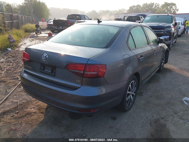 3VWD67AJ1GM394788 Volkswagen Jetta Sedan 1.4t Se