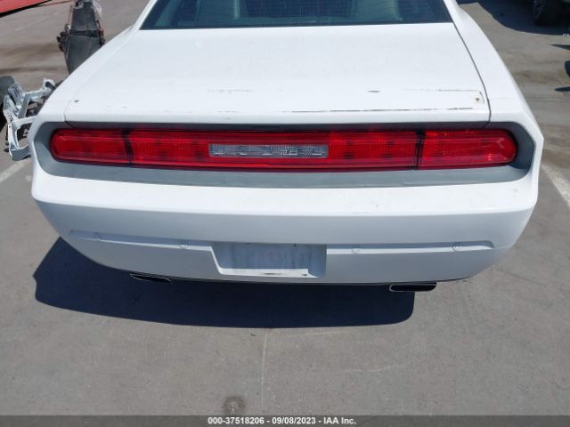 2C3CDYAG4EH270593 Dodge Challenger Sxt Plus