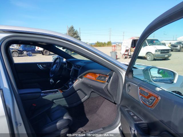 1LN6L9NC6J5616441 Lincoln Continental Reserve