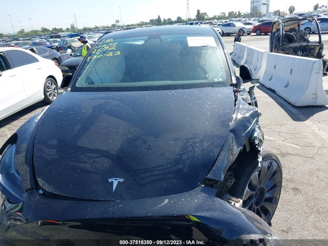 7SAYGDEF5NF327752 Tesla Model Y Performance
