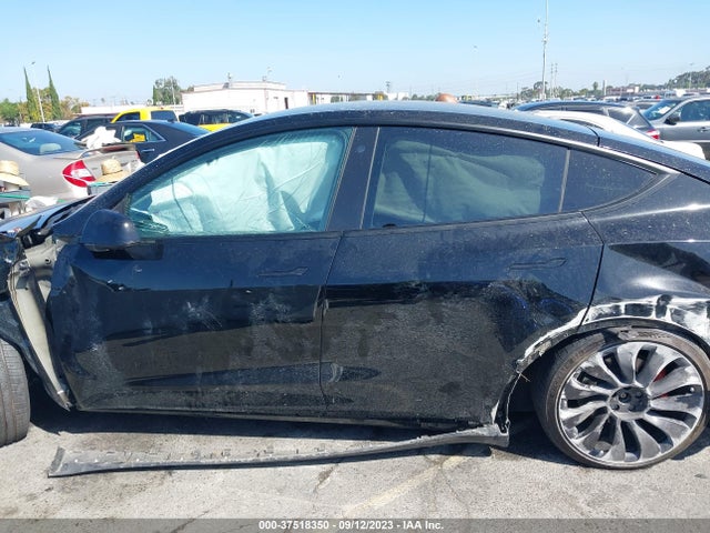 7SAYGDEF5NF327752 Tesla Model Y Performance