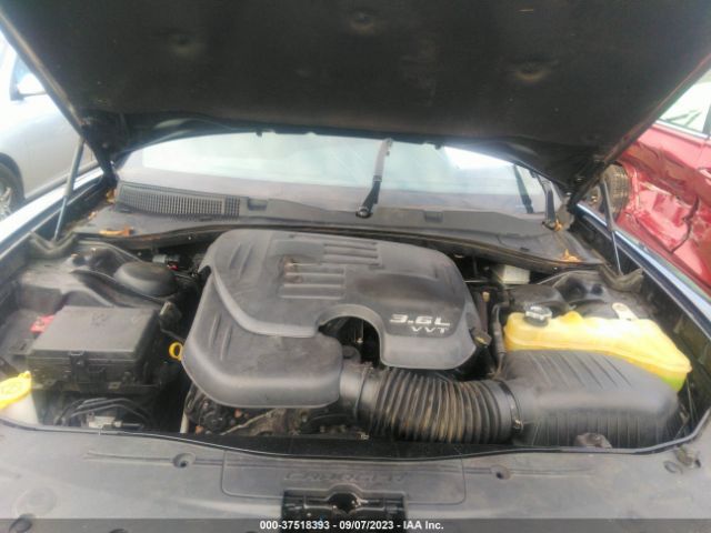 2C3CDXHG1JH143570 Dodge Charger Sxt Plus