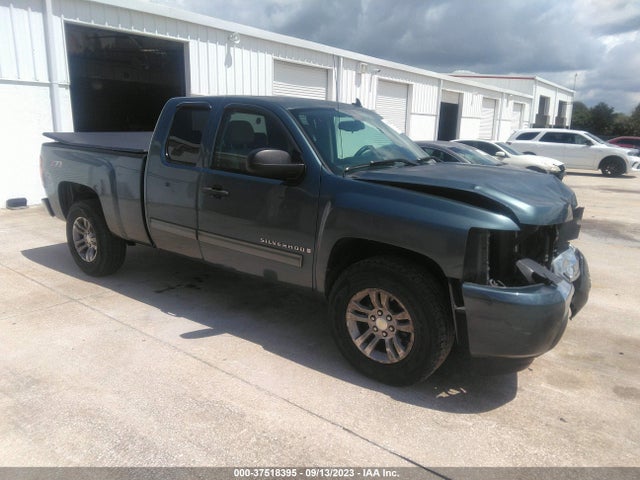 2009 CHEVROLET SILVERADO 1500 LT VIN: 1GCEC29039Z101392
