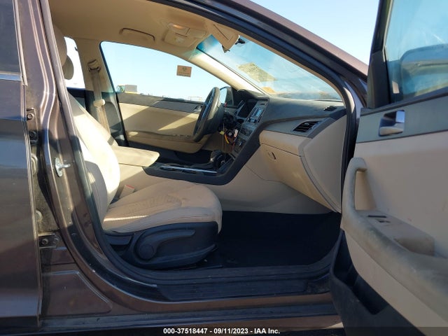 Hyundai Sonata 2.4l Se 2015 5NPE24AF7FH154887 Image 11