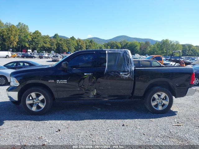 1C6RR7LTXES183082 RAM 1500 Big Horn