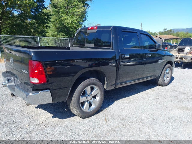 1C6RR7LTXES183082 RAM 1500 Big Horn