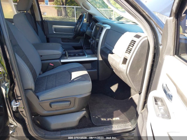 1C6RR7LTXES183082 RAM 1500 Big Horn