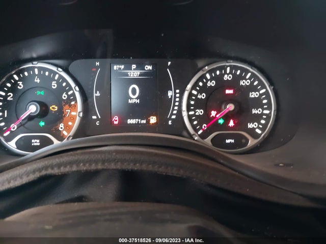 ZACCJBBB4JPG97558 Jeep Renegade Altitude