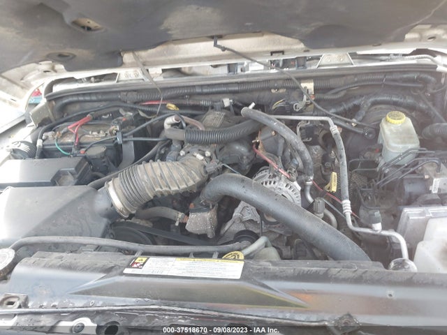 2007 JEEP WRANGLER UNLIMITED SAHARA VIN: 1J8GA59157L168402