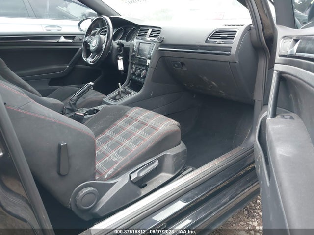 3VWYT7AU9GM055703 Volkswagen GOLF GTI S