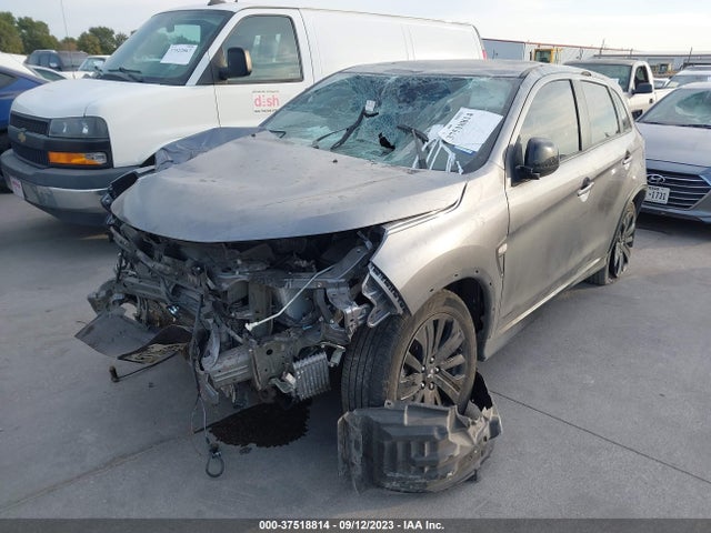 JA4APUAU8NU011444 Mitsubishi Outlander Sport Es/le/s/be
