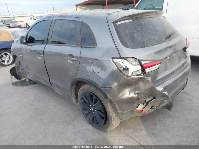 JA4APUAU8NU011444 Mitsubishi Outlander Sport Es/le/s/be