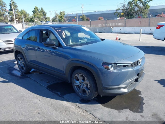 2022 Mazda MX-30, VIN: JM1DRADBXN0100350