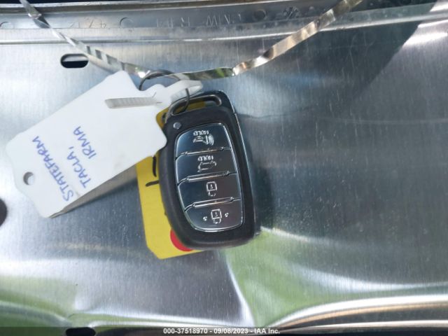 KM8J33A28JU837081 Hyundai Tucson Value