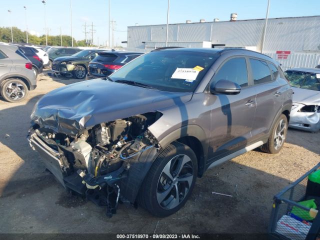 KM8J33A28JU837081 Hyundai Tucson Value