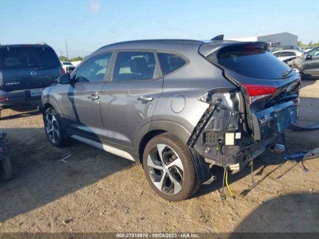 KM8J33A28JU837081 Hyundai Tucson Value