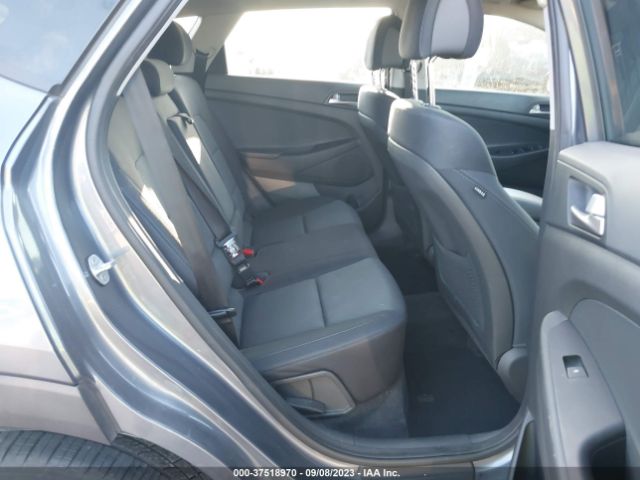 KM8J33A28JU837081 Hyundai Tucson Value