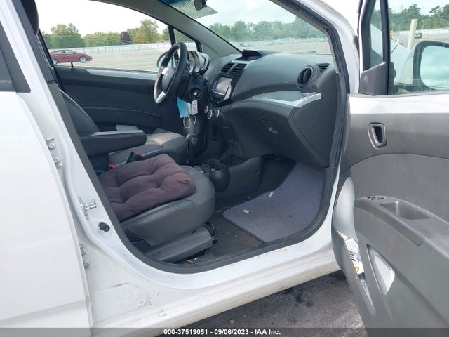 Chevrolet Spark Lt 2015 KL8CD6S94FC731661 Image 5