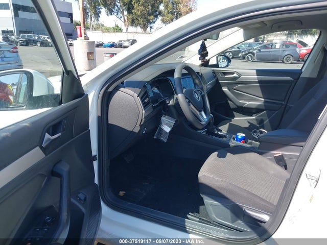 3VWC57BUXMM064568 Volkswagen Jetta S/se/r-line