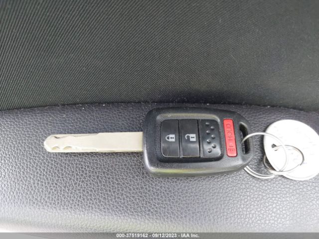 JHMGK5H50HS023590 Honda FIT LX