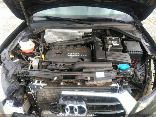 WA1ECCFS1JR033748 Audi Q3 Premium/sport Premium