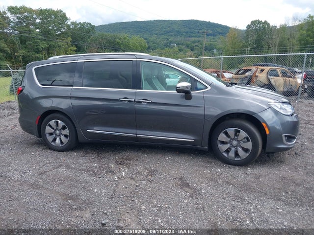 2C4RC1N78JR358531 Chrysler Pacifica Hybrid Limited