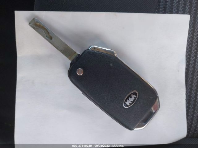 KNDCB3LC4M5480647 KIA NIRO LX