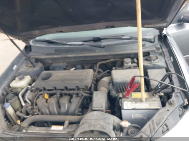 2009 KIA OPTIMA LX VIN: KNAGE228795316779