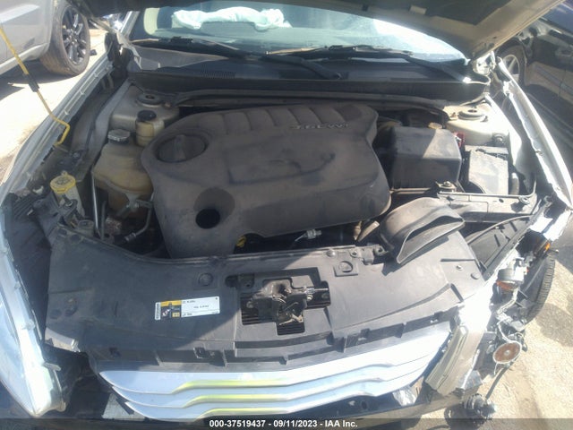 Chrysler 200 Limited 2014 1C3CCBCG1EN179513 Image 10