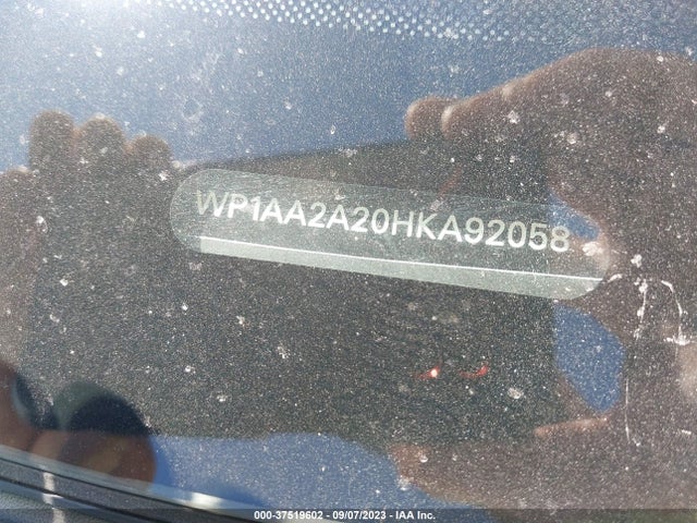 2017 PORSCHE CAYENNE WP1AA2A20HKA92058 Photo 8