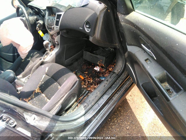 Chevrolet Cruze 1lt 2014 1G1PC5SB6E7248827 Image 5
