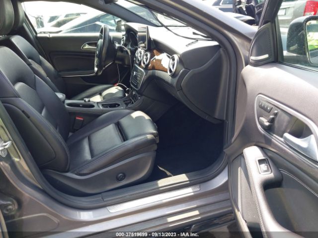 WDCTG4EB3GJ255105 Mercedes-Benz Gla Gla 250