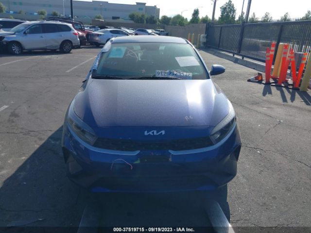 3KPF24AD4PE585437 KIA Forte Lxs