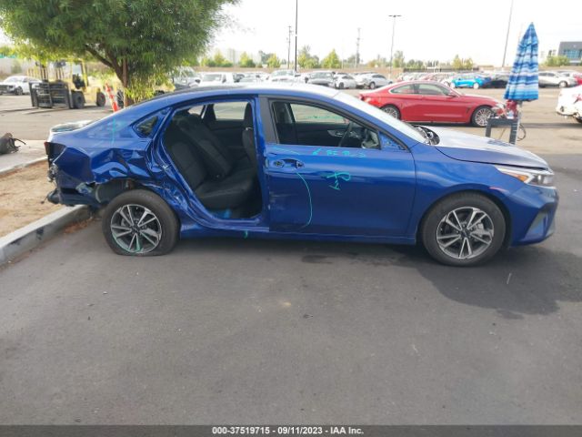 3KPF24AD4PE585437 KIA Forte Lxs