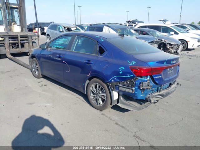 3KPF24AD4PE585437 KIA Forte Lxs