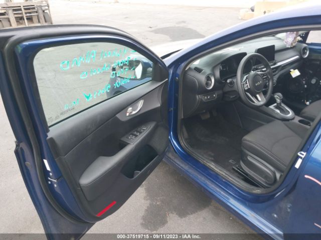3KPF24AD4PE585437 KIA Forte Lxs