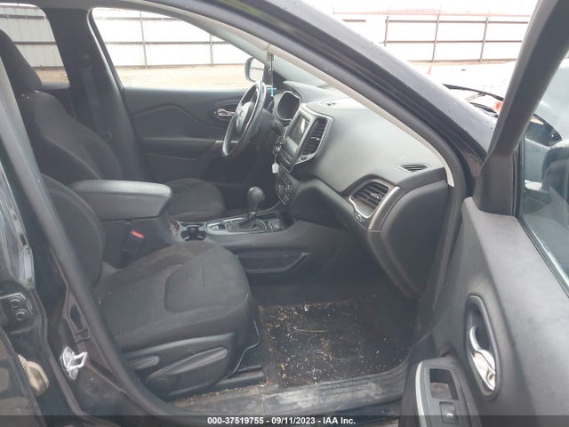 Jeep Cherokee Latitude 2019 1C4PJLCB2KD114314 Image 5